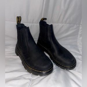 Women’s size 6 Dr. Marten Embury Leather Casual Chelsea Boots